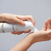Массажная пена Fizzy Massage Foam - 150 мл. - YESforLOV - купить с доставкой в Братске