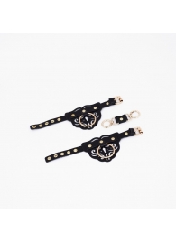 Черные кожаные наручники с клепками, кольцами и золотистой фурнитурой - Crazy Handmade - купить с доставкой в Братске