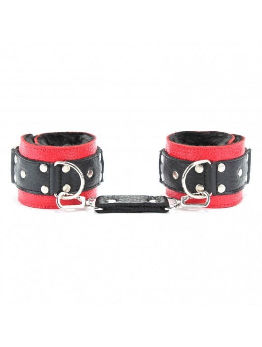 Красно-чёрные кожаные наручники с меховым подкладом - БДСМ Арсенал - купить с доставкой в Братске
